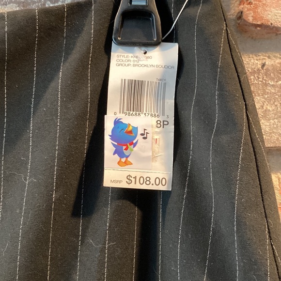 NWT DKNY CITY Black Mini Skirt  8 PetiteNWT - Picture 4 of 10